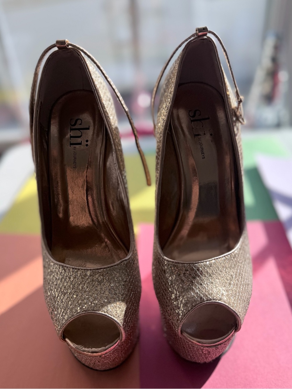 Shi by JOURNEYS Gold Glitter Peep-Toe Platform Heel-less Heels